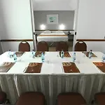 Bristol Merit Hotel