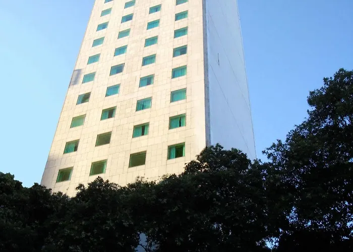 Bristol Merit Hotel