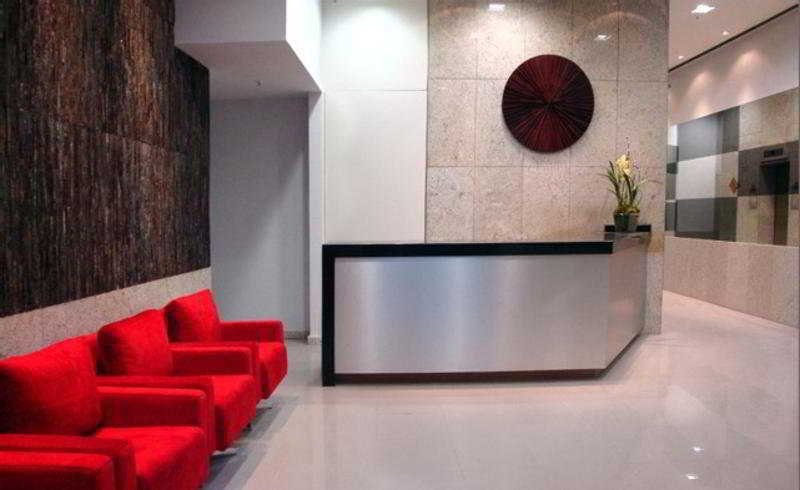 Bristol Merit Hotel 4*