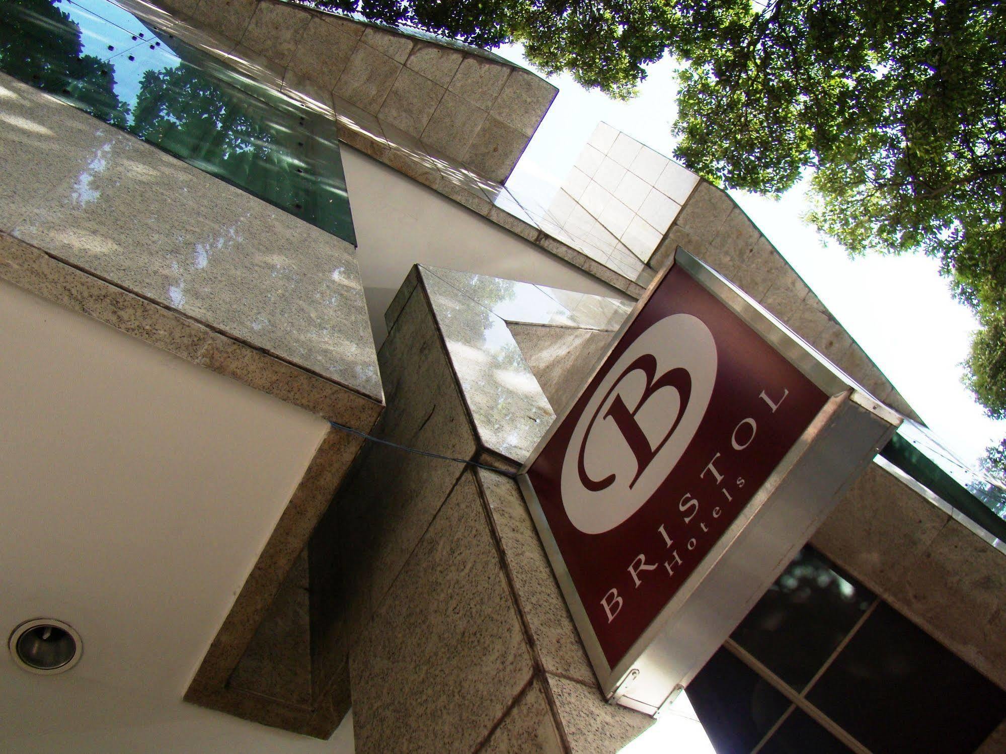 Hotel Bristol Merit 4*